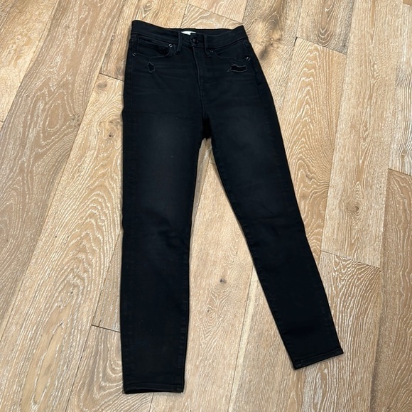 Good American Good Waist Crop Jean - Picture 2 of 10